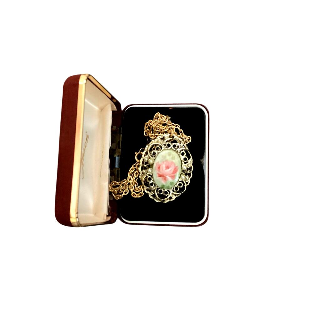 Rose Cameo Pendant Vintage Removable to Become a Brooch 12" Chain